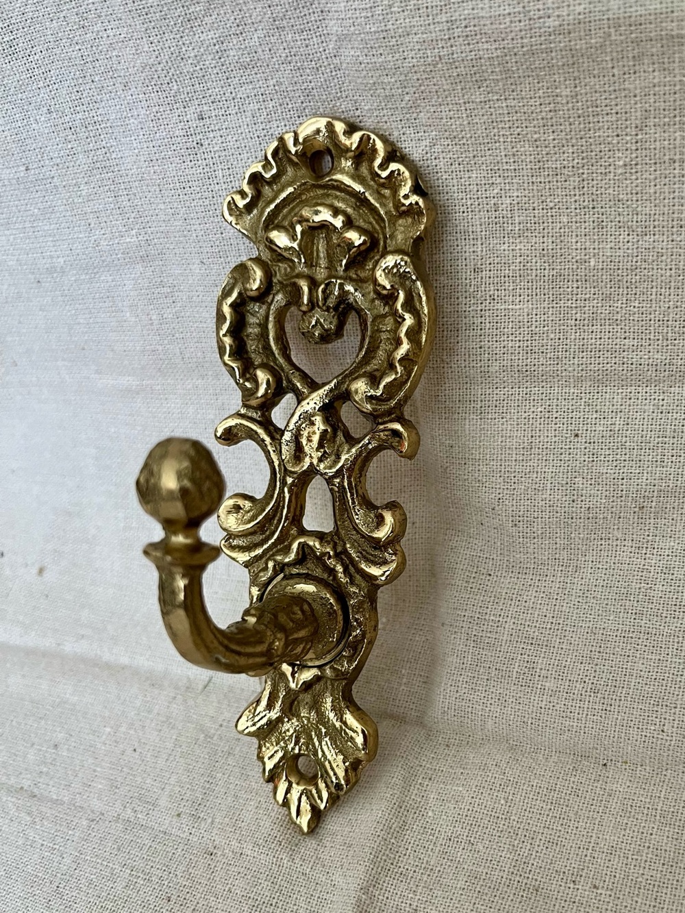 Vintage solid brass ornate wall hook, c1970s (Rococo/French Provincial style)
